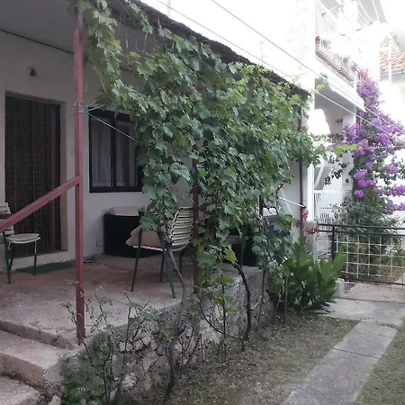 Apartman Zora *